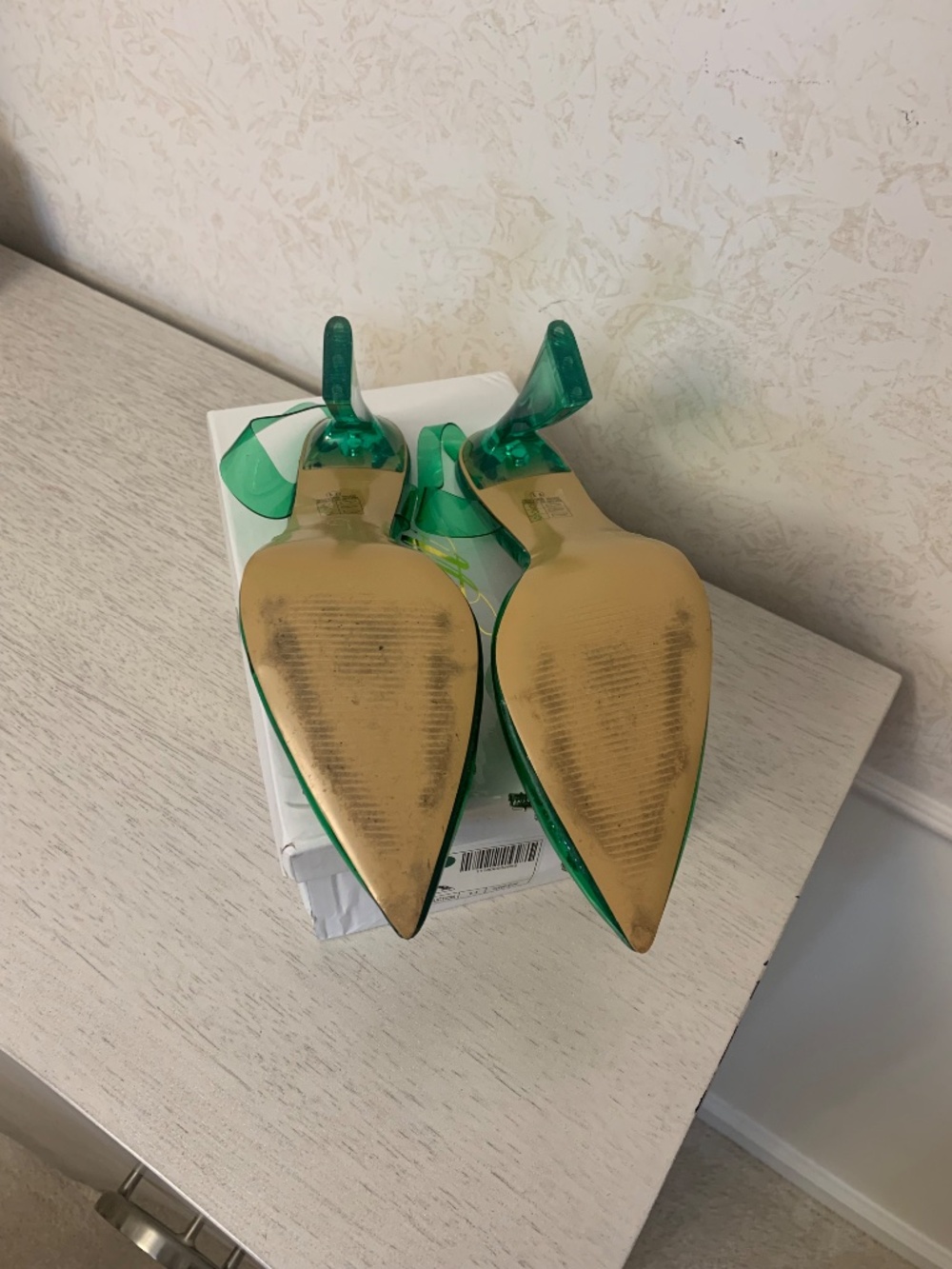 Mata green crystal embellished PVC sling back pumps, size 11 - Picture 5 of 7